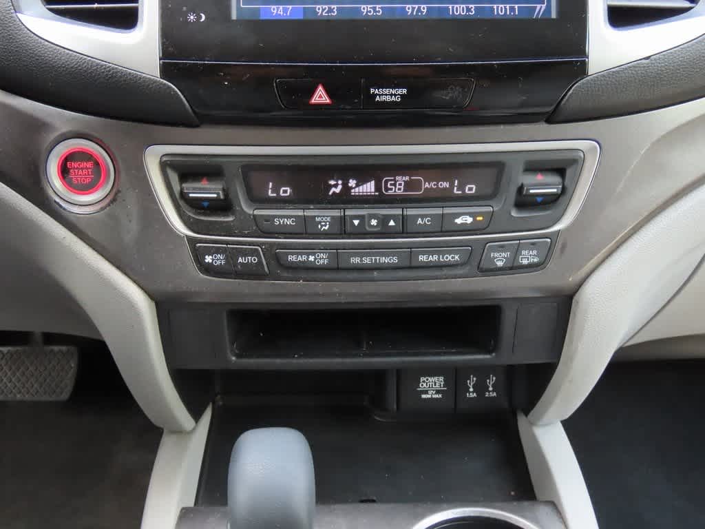 Thumbnail: 2016 Honda Pilot - 22
