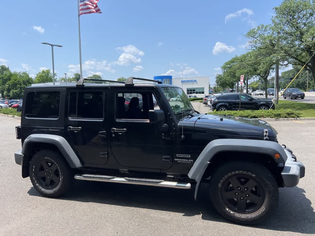 Thumbnail: 2016 Jeep Wrangler - 4