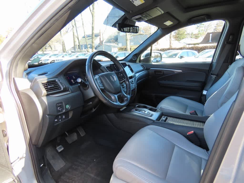 Thumbnail: 2023 Honda Passport - 2