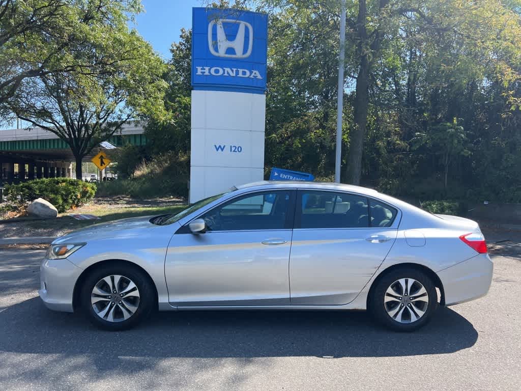 Thumbnail: 2013 Honda Accord - 13