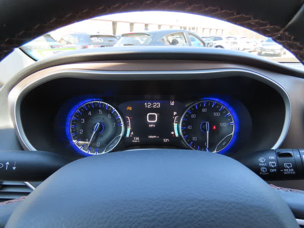 Thumbnail: 2018 Chrysler Pacifica - 23