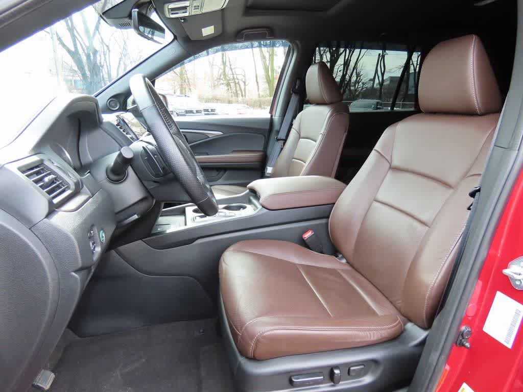 Thumbnail: 2024 Honda Passport - 13