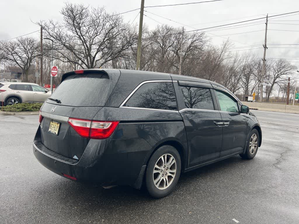 Thumbnail: 2011 Honda Odyssey - 30