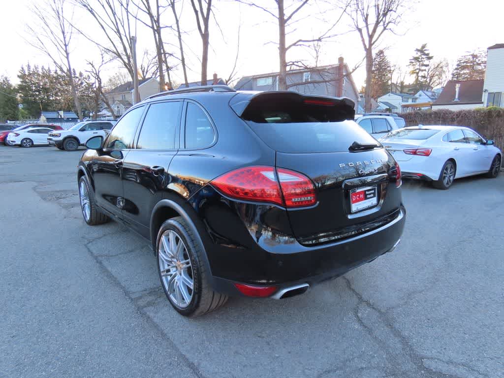 Thumbnail: 2012 Porsche Cayenne - 4