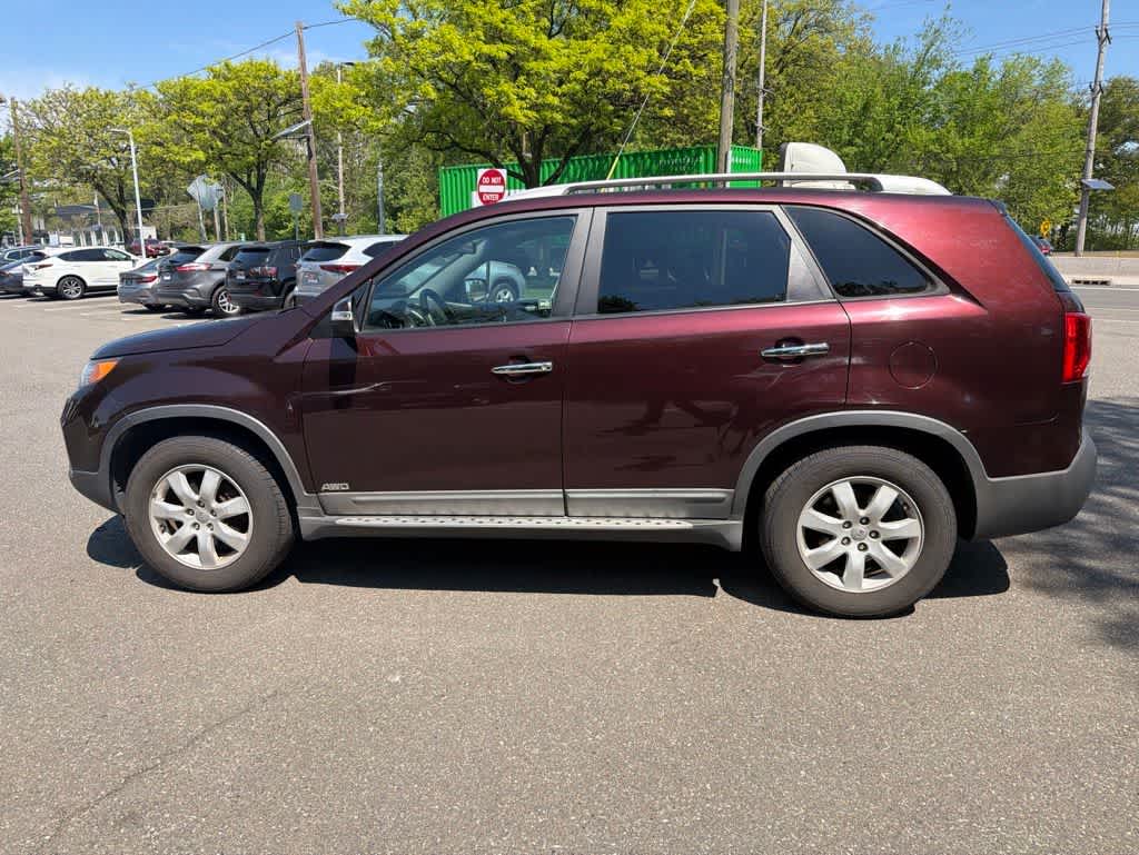 Thumbnail: 2013 Kia Sorento - 6