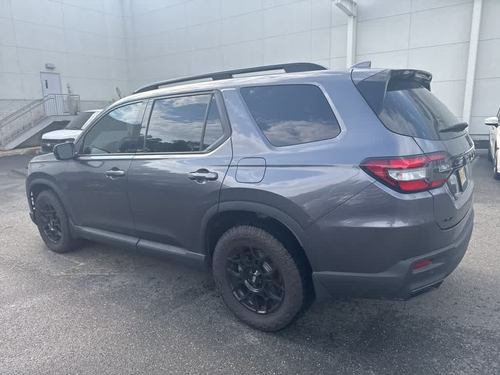 Thumbnail: 2025 Honda Pilot - 10