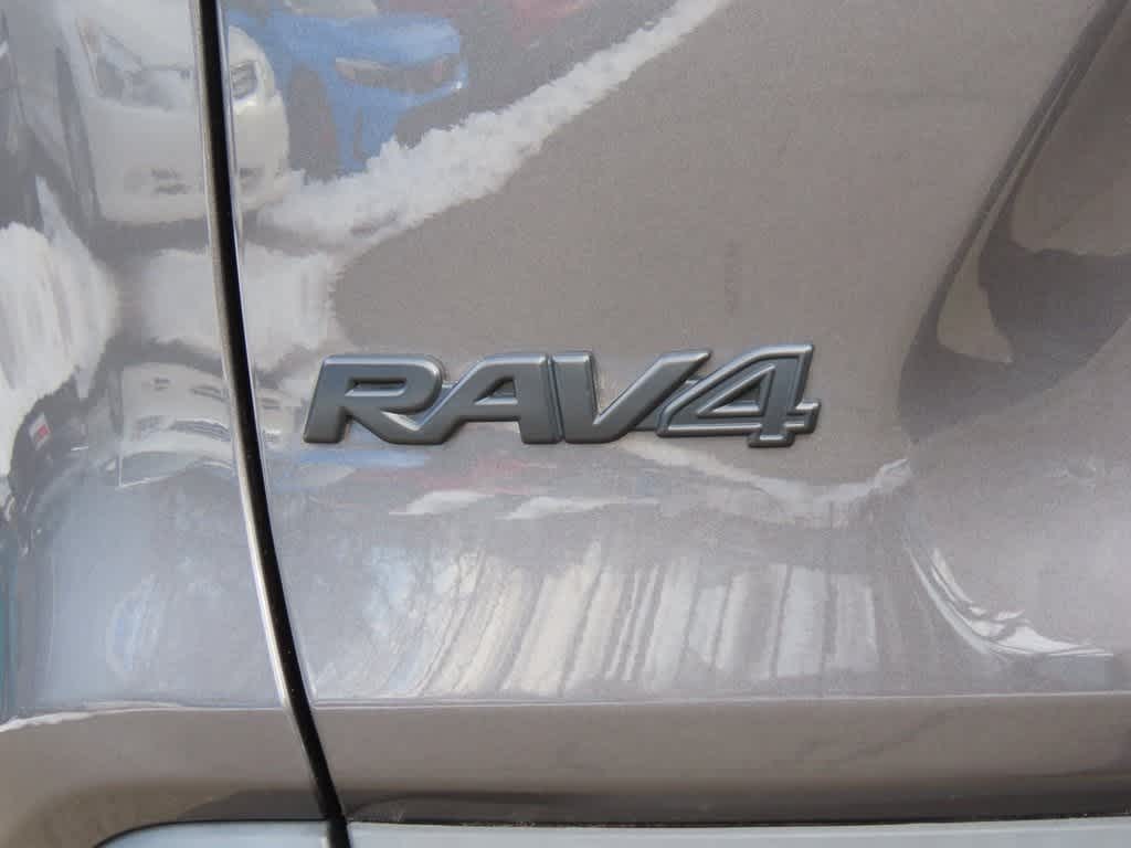 Thumbnail: 2023 Toyota RAV4 - 7