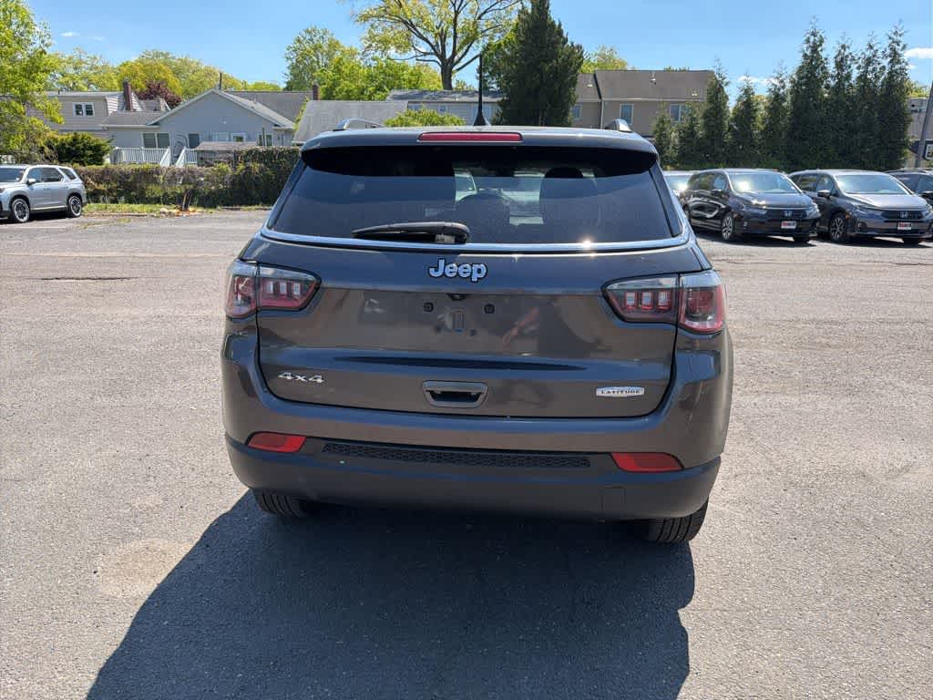 Thumbnail: 2018 Jeep Compass - 13