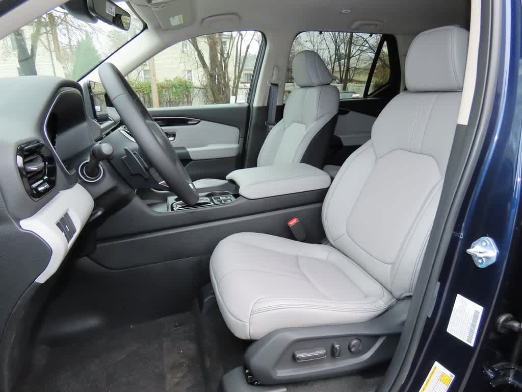 Thumbnail: 2025 Honda Pilot - 12