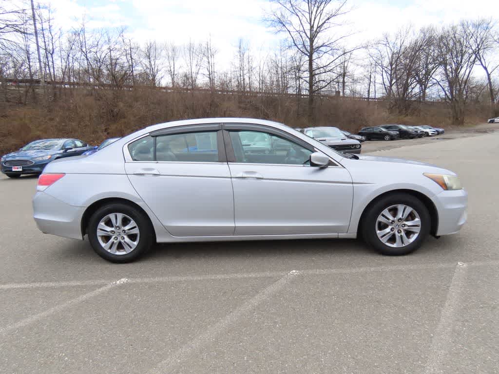 Thumbnail: 2011 Honda Accord - 4