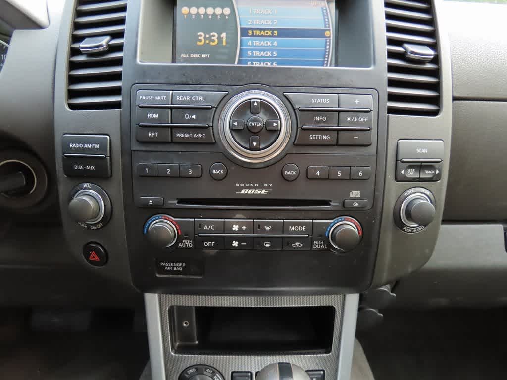 Thumbnail: 2011 Nissan Pathfinder - 22