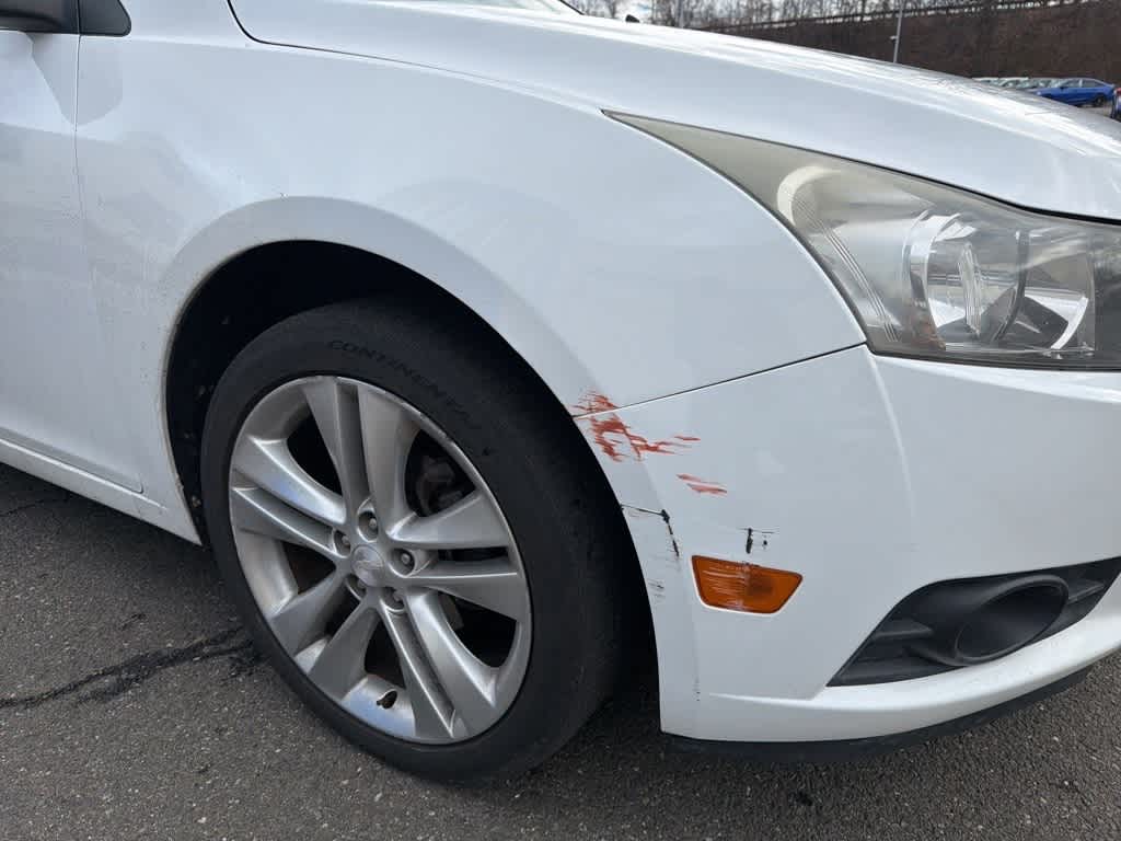 Thumbnail: 2013 Chevrolet Cruze - 19