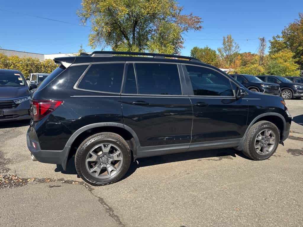 Thumbnail: 2023 Honda Passport - 16
