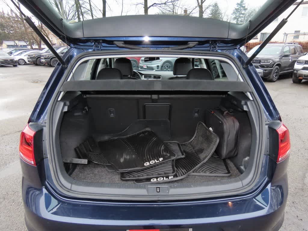 Thumbnail: 2016 Volkswagen Golf - 12