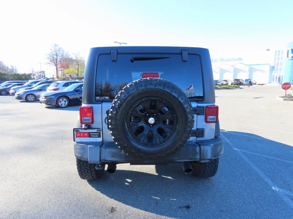 Thumbnail: 2015 Jeep Wrangler - 5