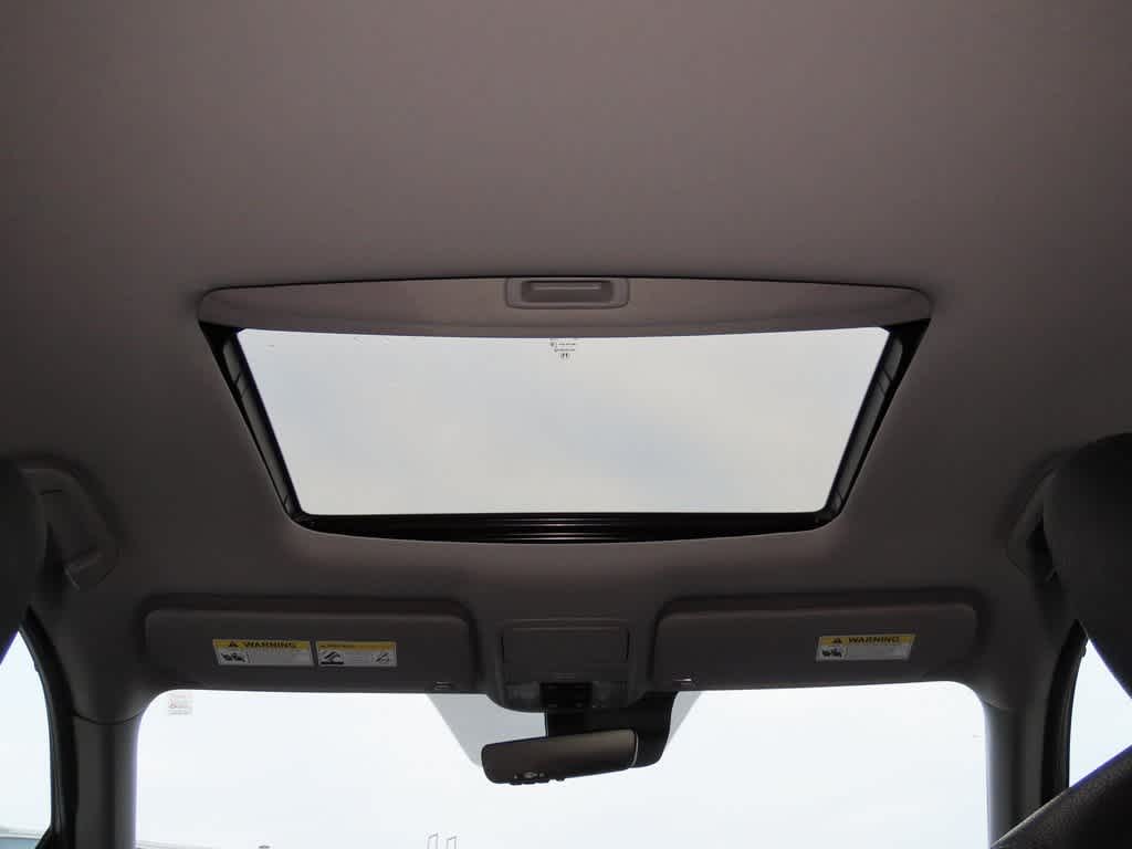 Thumbnail: 2022 Honda Pilot - 23