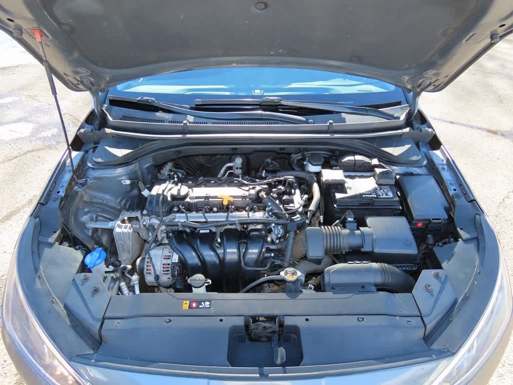 Thumbnail: 2020 Hyundai Elantra - 9