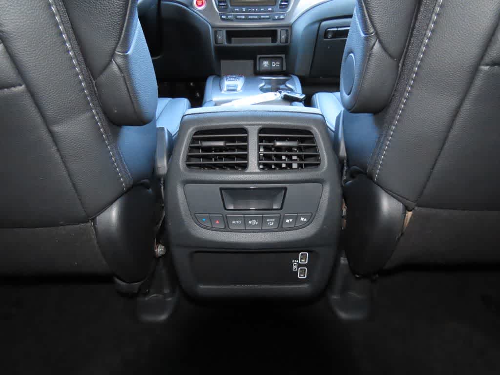 Thumbnail: 2022 Honda Pilot - 25