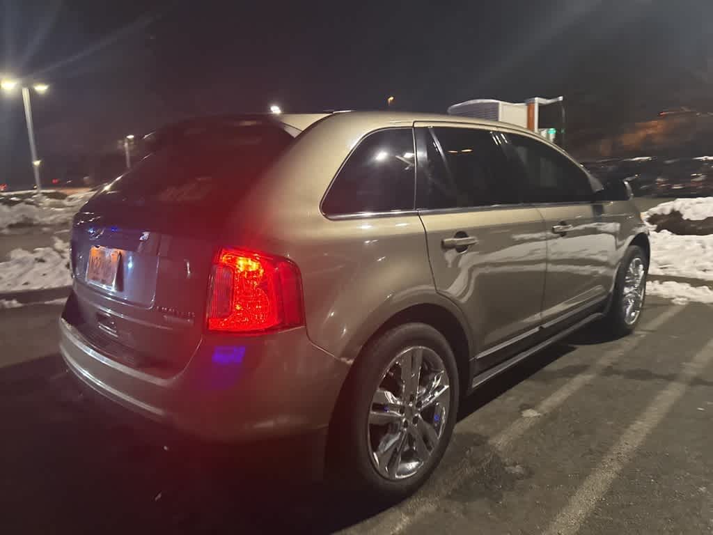Thumbnail: 2013 Ford Edge - 9
