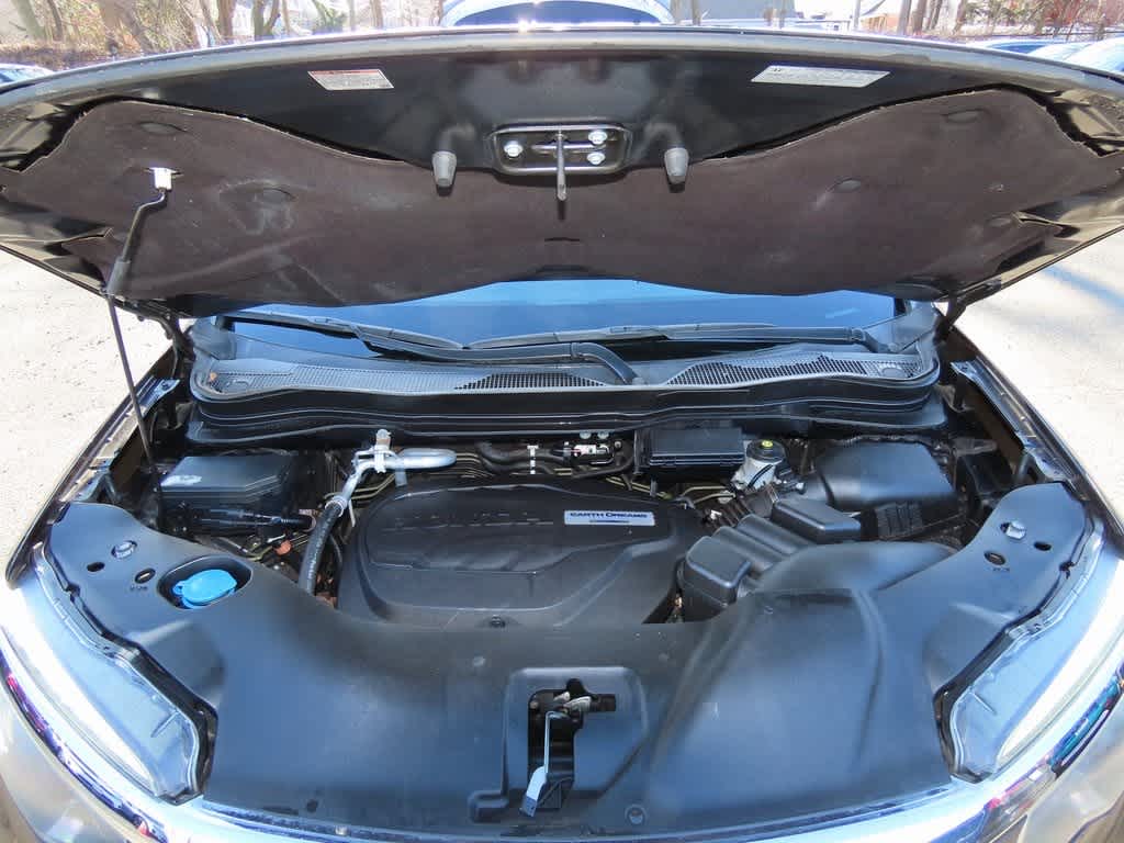 Thumbnail: 2018 Honda Pilot - 10