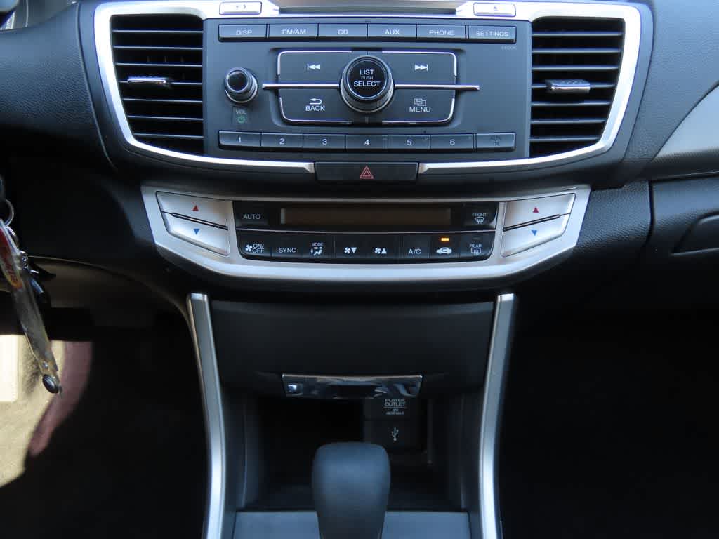 Thumbnail: 2013 Honda Accord - 20