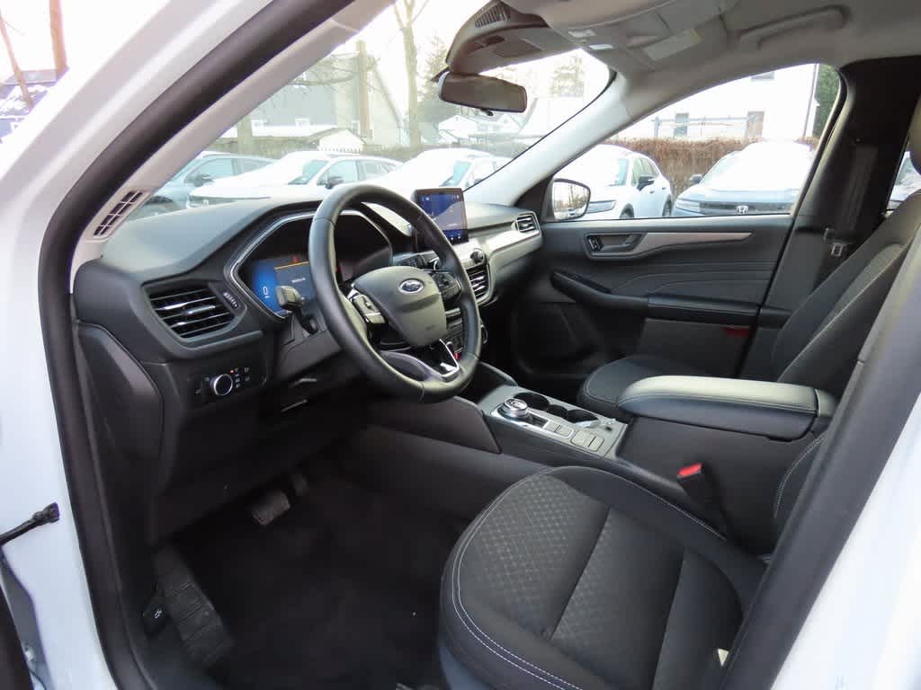 Thumbnail: 2024 Ford Escape - 2