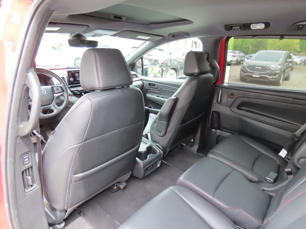 Thumbnail: 2025 Honda Odyssey - 16