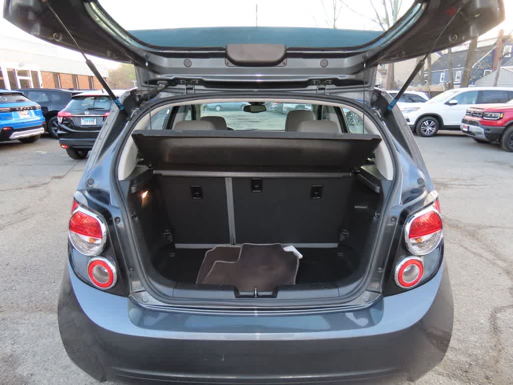 Thumbnail: 2013 Chevrolet Sonic - 9