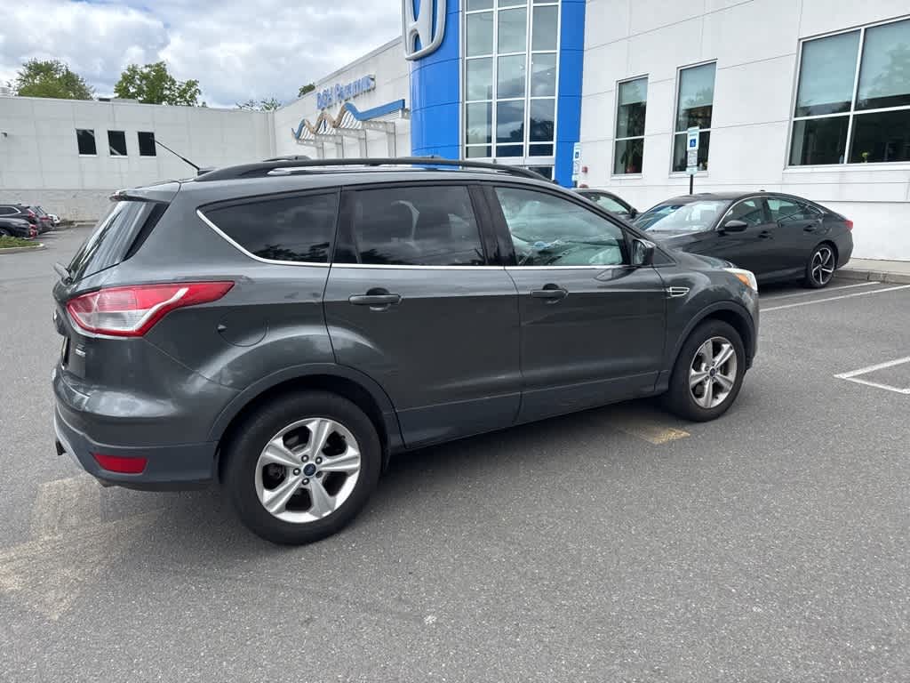 Thumbnail: 2016 Ford Escape - 10