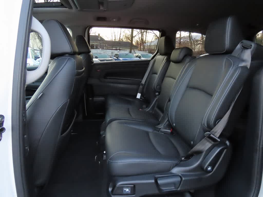 Thumbnail: 2024 Honda Odyssey - 14