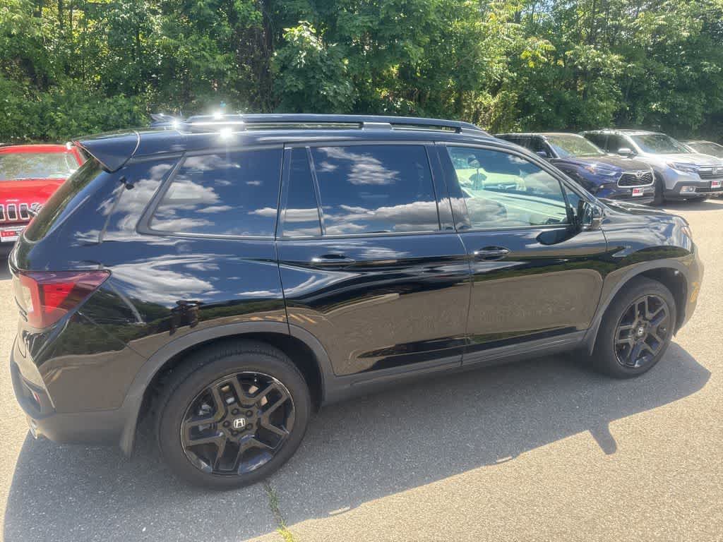 Thumbnail: 2024 Honda Passport - 17