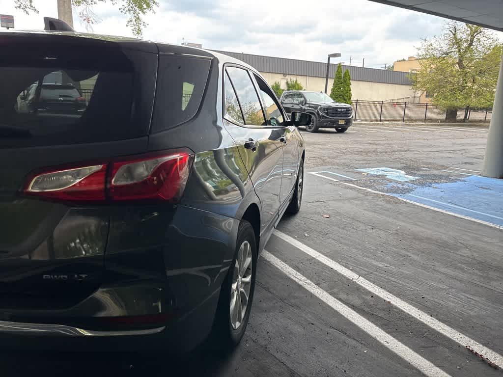 Thumbnail: 2019 Chevrolet Equinox - 9