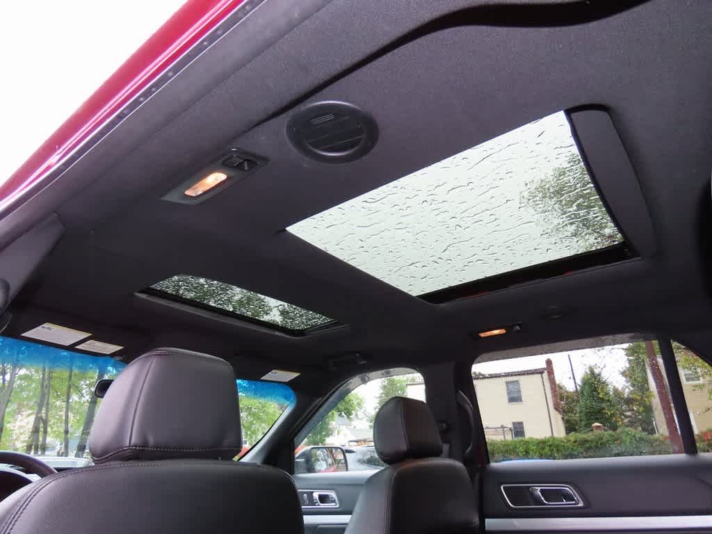 Thumbnail: 2016 Ford Explorer - 16