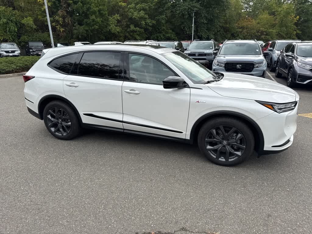 Thumbnail: 2024 Acura MDX - 11
