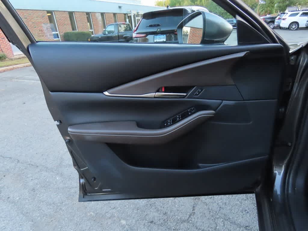 Thumbnail: 2023 Mazda CX-30 - 15