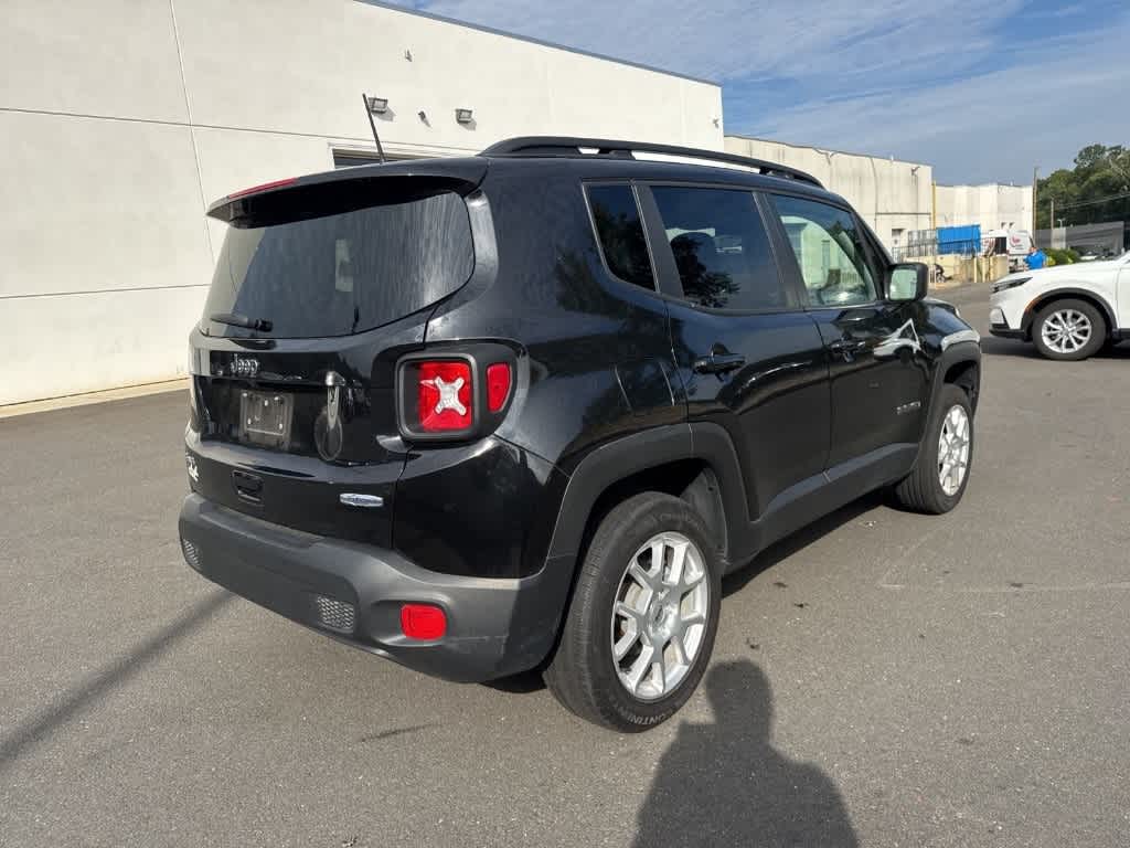 Thumbnail: 2022 Jeep Renegade - 6