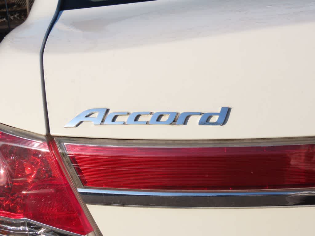 Thumbnail: 2011 Honda Accord - 7
