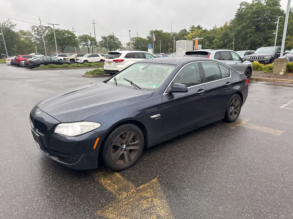 Thumbnail: 2011 BMW 5 Series - 4