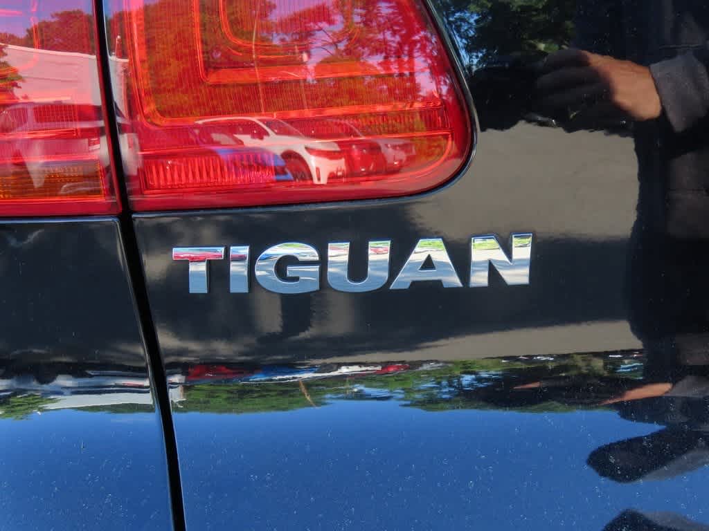 Thumbnail: 2015 Volkswagen Tiguan - 7