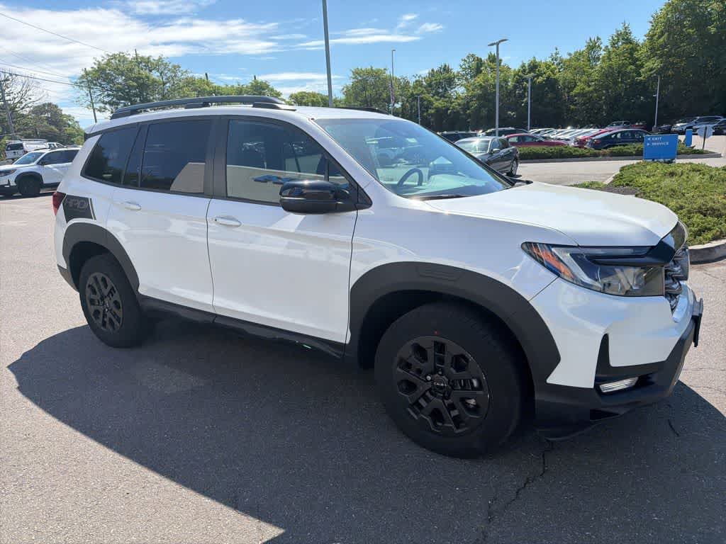 Thumbnail: 2023 Honda Passport - 14
