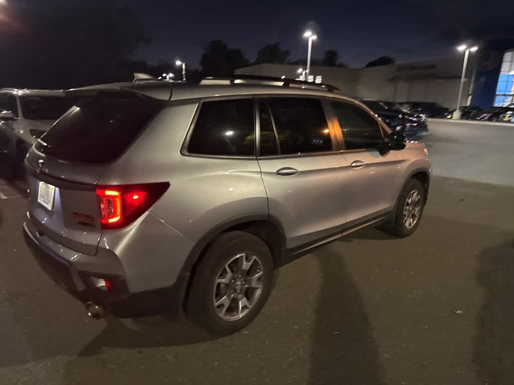 Thumbnail: 2022 Honda Passport - 9