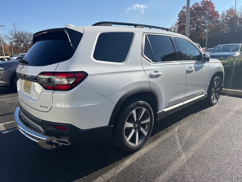 Thumbnail: 2023 Honda Pilot - 8