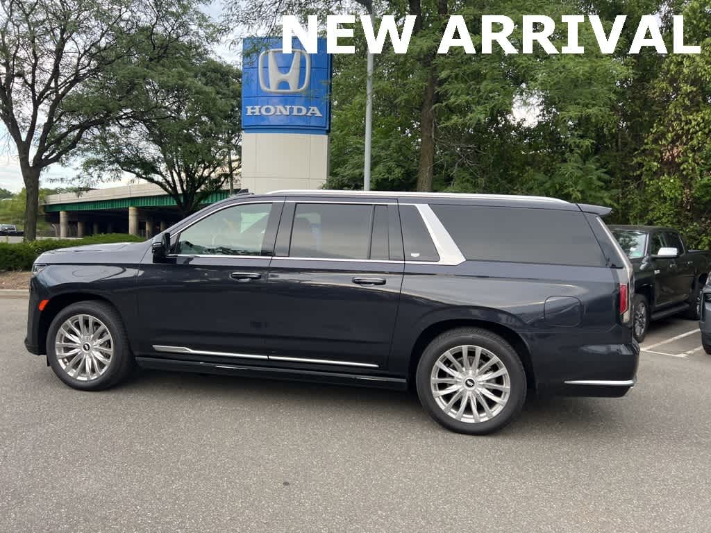 Thumbnail: 2023 Cadillac Escalade - 8