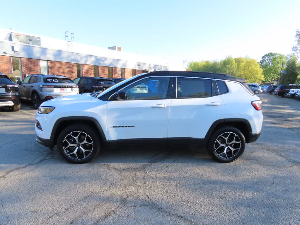 Thumbnail: 2025 Jeep Compass - 3