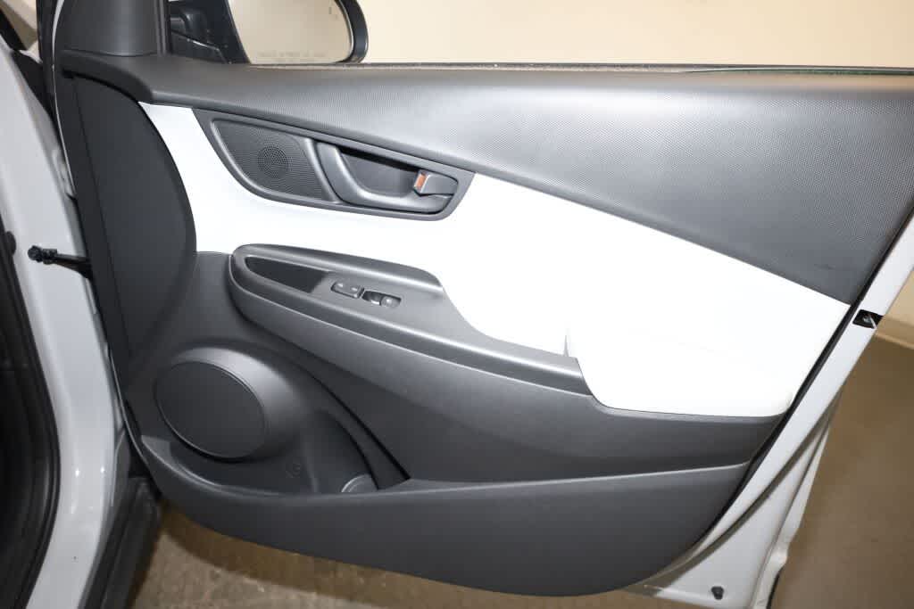 Thumbnail: 2023 Hyundai Kona - 30