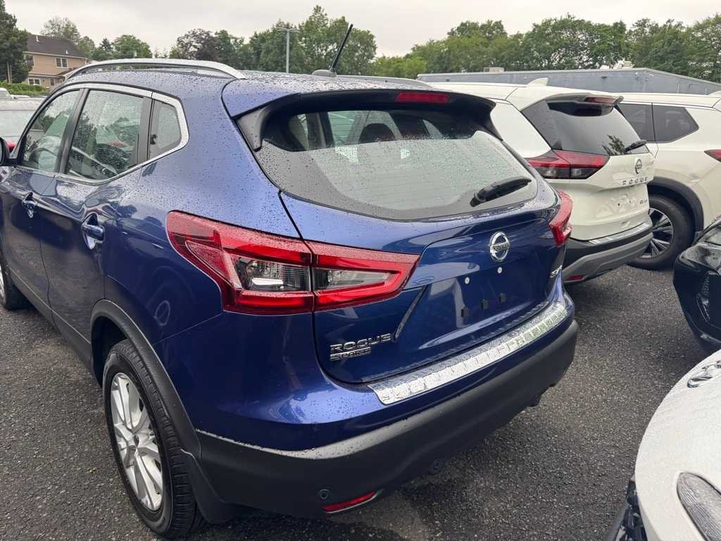2022 Nissan Rogue Sport SV 10