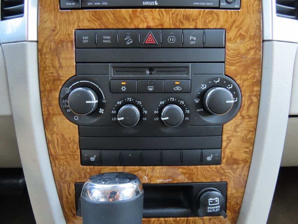 Thumbnail: 2008 Jeep Grand Cherokee - 24