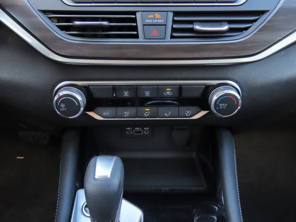 Thumbnail: 2023 Nissan Altima - 21