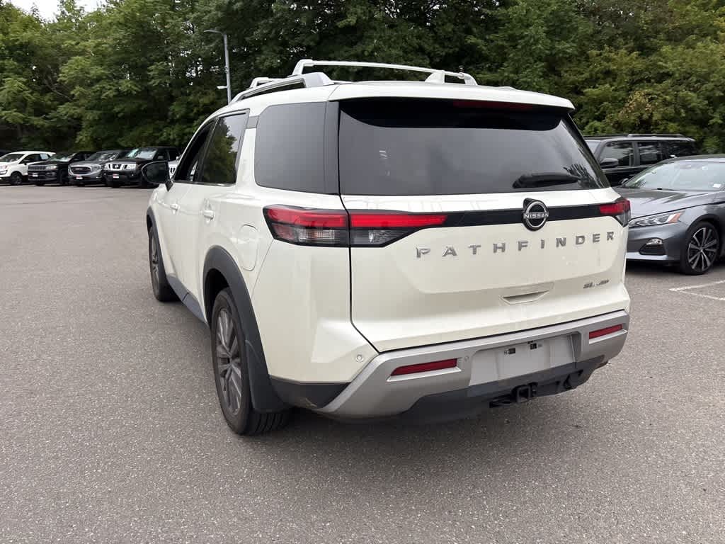 Thumbnail: 2023 Nissan Pathfinder - 18