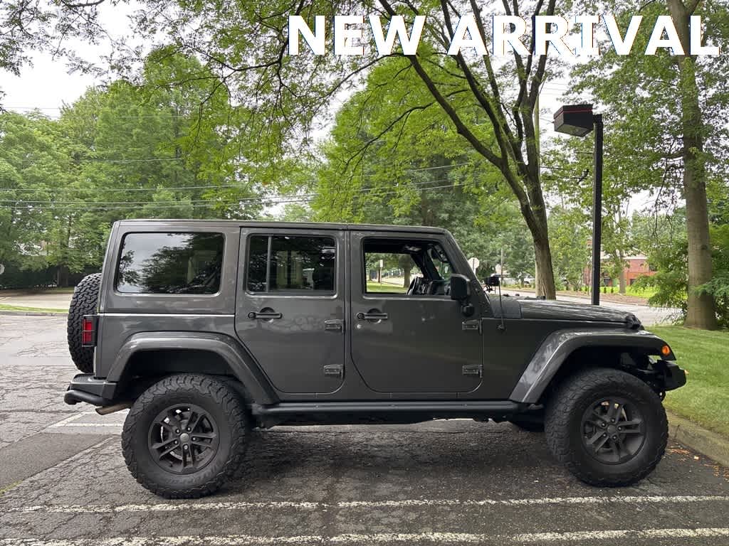 Thumbnail: 2017 Jeep Wrangler - 8